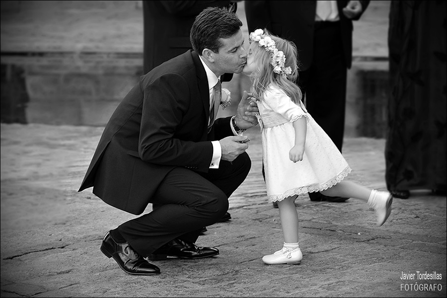 llegada novio. Fotgrafo Bodas Toledo | Javier Tordesillas - Fotgrafo